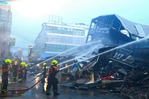 Consumer council calls for tighter building permit and inspection checks after Khlong Thom Center fire