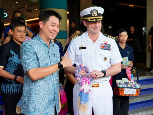US Navy carrier crew visits Pattaya: 100 million baht spending expected, with night-time bar-street and pharmacy restrictions