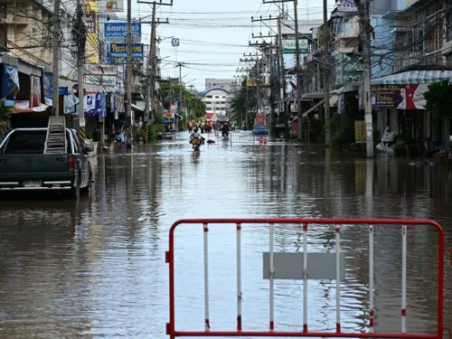 Ratchaburi flooding: Mae Klong river surge hits low-lying communities and closes roads