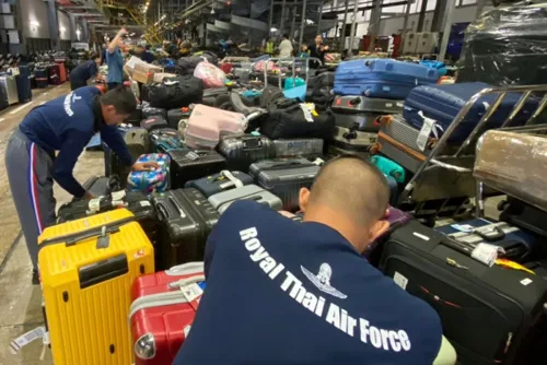 THAI baggage chaos and flood delays hit Thai tourism image, minister says