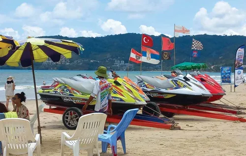 Phuket hotels face October deadline to file missing papers or risk closure