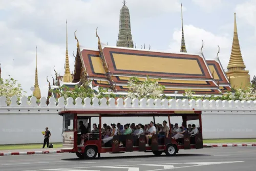 450-baht tourist tax goes ahead in first quarter next year despite flood calls for delay