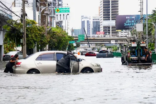 Flood impact on GDP seen under 0.1%, but home-repair demand to lift hardware retailers after waters recede