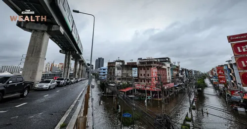 Flooding has cost industry over 1 billion baht and may halt 5-6 more auto-parts suppliers in Bang Phli