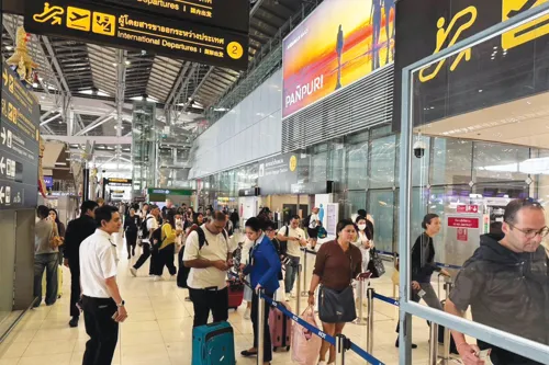 Proposed 1,000-baht exit fee on air travellers under review after tourism groups object