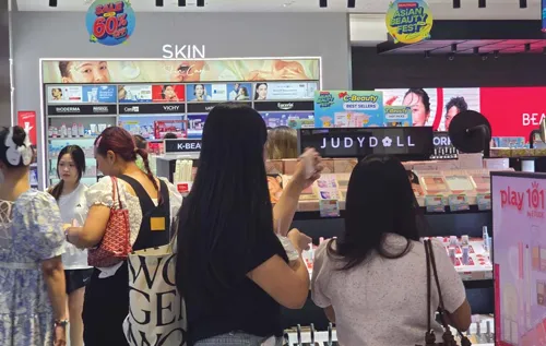 Chinese cosmetics now top the Thai import market, so local beauty brands need a faster product and data plan