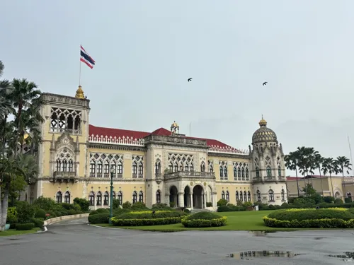 Cabinet's first meeting of the 2027 budget year covers southern emergency extension and a new industry permanent secretary