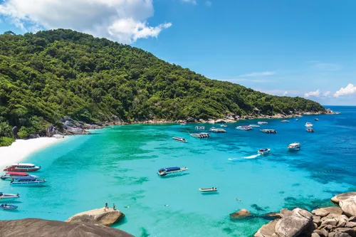 Thai Tiew Thai Plus stimulus may open to small stays only if hotel licence rules ease