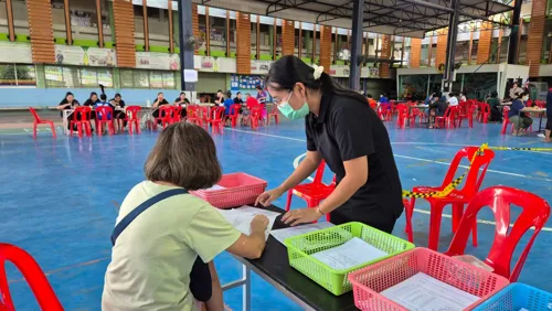 Bangkok flood relief: about 40% of 1 million claims approved, with SMS site-visit appointments from 22-23 October