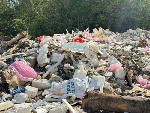 Illegal dumping of 20 tonnes of Data Center construction waste in Ban Chang, Rayong, must be cleared within 7 days