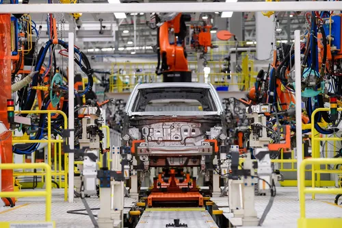 Government to reshape car excise tax; details due by September, targeting EV, hybrid and ICE