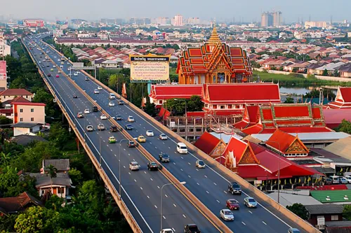 Expressways 1, Si Rat and Udon Ratthaya are toll-free on Tuesday 13 October 2026
