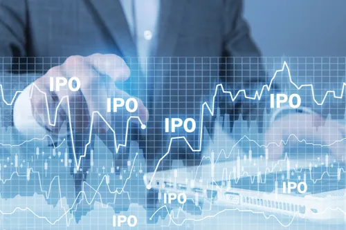 SEC proposes letting existing shareholders sell stock alongside LiVEx IPOs; comments open until 9 November