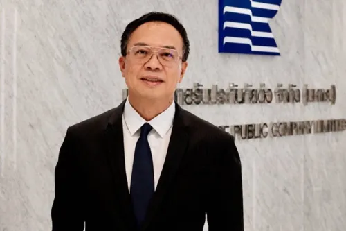 THRE shareholders have until 20 Nov 2026 to swap shares 1:1 into holding-company stock THREH