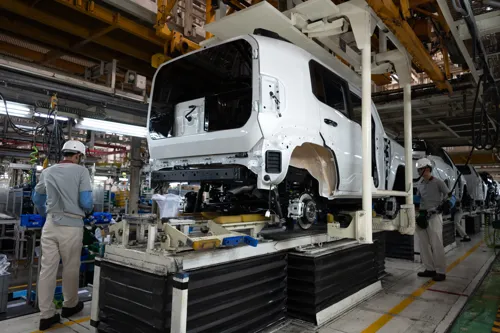 Toyota halts all four Thai plants until 2 Oct 2026 as floods stall parts suppliers