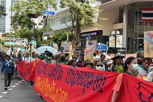 Protests block roads near IMF and World Bank meetings in Bangkok; expect closures around Ratchadaphisek