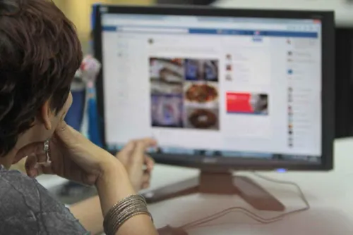 Social media ad platforms must verify advertisers' identity from 1 November
