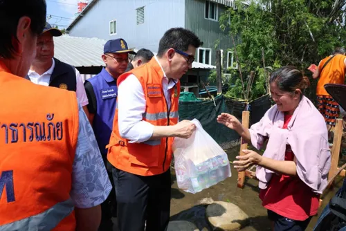 Southern provinces face heavy rain on 5–7 and 11–13 October, flash-flood warning issued