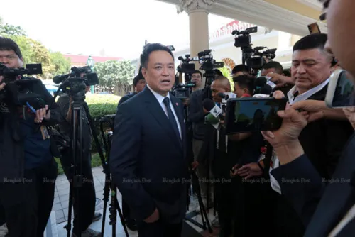 New cabinet deportation rules now cover foreigners whose conduct threatens public order