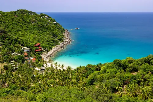 Israeli tourists attacked on Koh Phangan, and nationality-based refusals spread on Samui