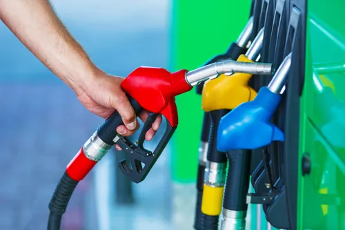 Oil prices may stay high for two years as the cabinet approves a 2026-2029 crisis plan and the fuel fund goes into deficit