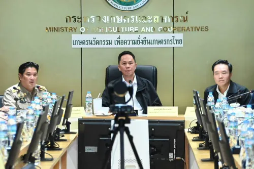 Farmers flood-hit get 3,000 baht per household more, pending cabinet approval