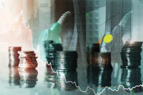 Oil fund deficit nears 100 billion baht, new borrowing of 100 billion-plus coming, diesel and benzine held at 30 baht