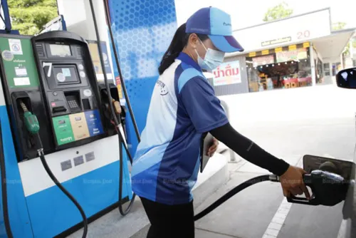 Oil above US$100 a barrel would squeeze Thai SME costs and household spending