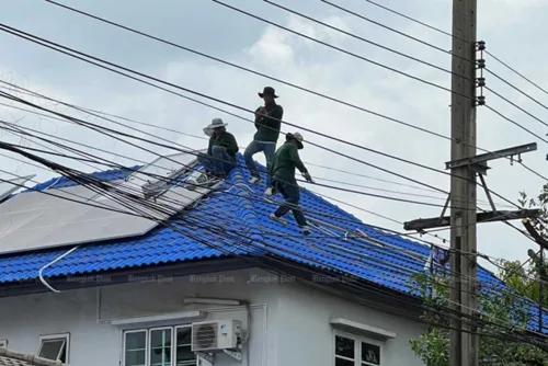Rooftop solar pays off only for daytime users, analyst says