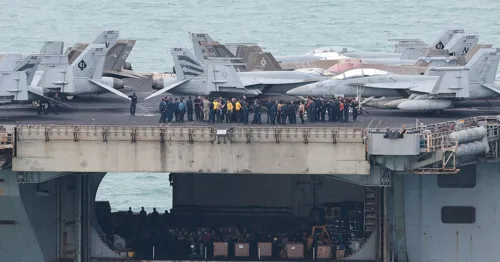 US carrier Abraham Lincoln docks at Laem Chabang for five-day crew visit, bringing a short spending bump to Pattaya