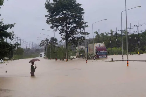 Commerce Ministry steps up supply and price watch in flood-hit areas