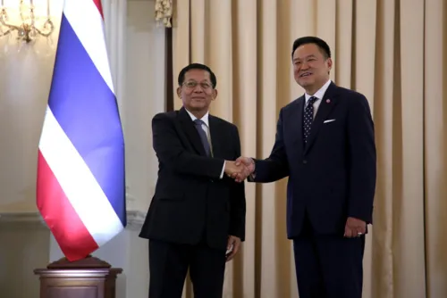 Thai-Myanmar MoUs reopen border trade talks, but no rules change yet