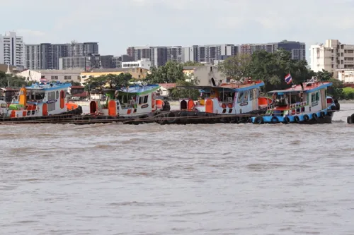 High tides with heavy rain forecast 25-29 Aug: low-lying Bangkok, Samut Prakan, Nonthaburi and Pathum Thani shops should prepare