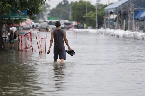 National Housing Authority offers flood relief: rent-free and debt deferral up to 4 months for tenants in 66 projects