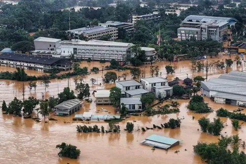 Government proposes 10 billion baht disaster insurance for households, paying up to 100,000 baht for house damage