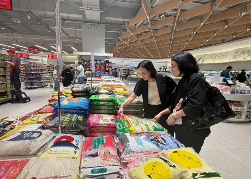 Thai rice is back at No. 1 in Malaysia's imports, with 2026 exports tipped above 700,000 tonnes