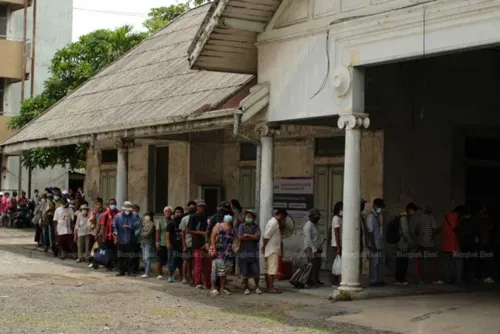 Thai poverty fell in 2025, but 3.6 million people sit just above the line