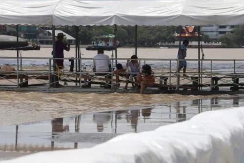 Floods hit 4,216 Thai businesses in 55 provinces, so check your flood plan now