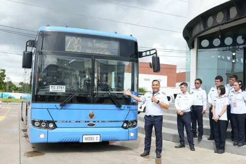 Bangkok's 8-baht red-cream buses are being phased out by June, with fares of 15-25 baht on new EV buses