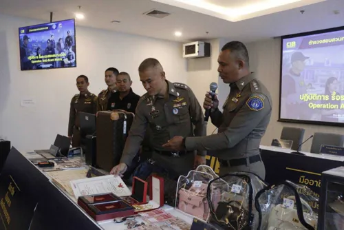 Police bust fake-trading scam ring that used corporate bank accounts