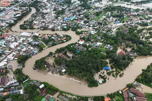 Flooding may hit retailers, restaurants and SMEs this month, so check your cash flow and lender options