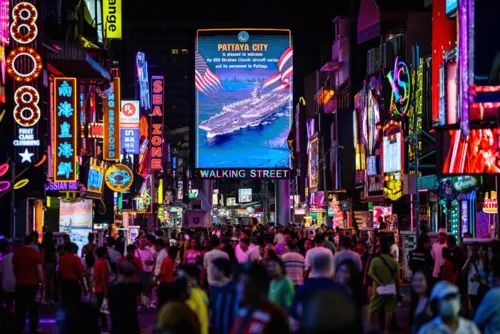 Analysts see Q4 2026 tourism recovering, with Chinese and short-haul arrivals leading