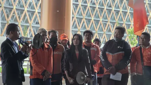 Lalamove rider pay dispute goes to DE talks, with a 15-day wait for a new offer
