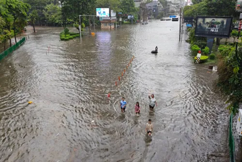 All 50 Bangkok districts declared disaster zones as flooding spreads, so plan for closed roads and stock damage this week