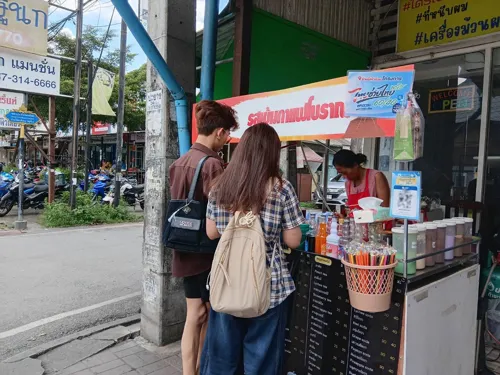 Chiang Mai survey: Kon Khrueng Plus and Thai Chuay Thai ease living costs but add few new sales