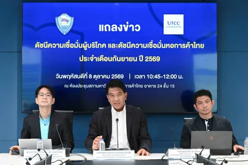 Consumer confidence fell in September as flooding and diesel above 40 baht hit spending; the Chamber expects a recovery from mid-November