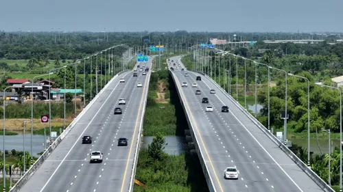 Mega-highway M8 Nakhon Pathom–Pak Thong Chai planned at 61.1 billion baht; no Rama 2 construction for now